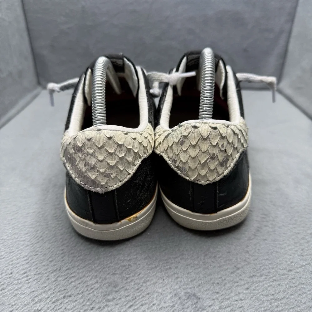 Vintage Havana Zefy Women's Size 9 Black Leather Silver Glitter Star Sneakers